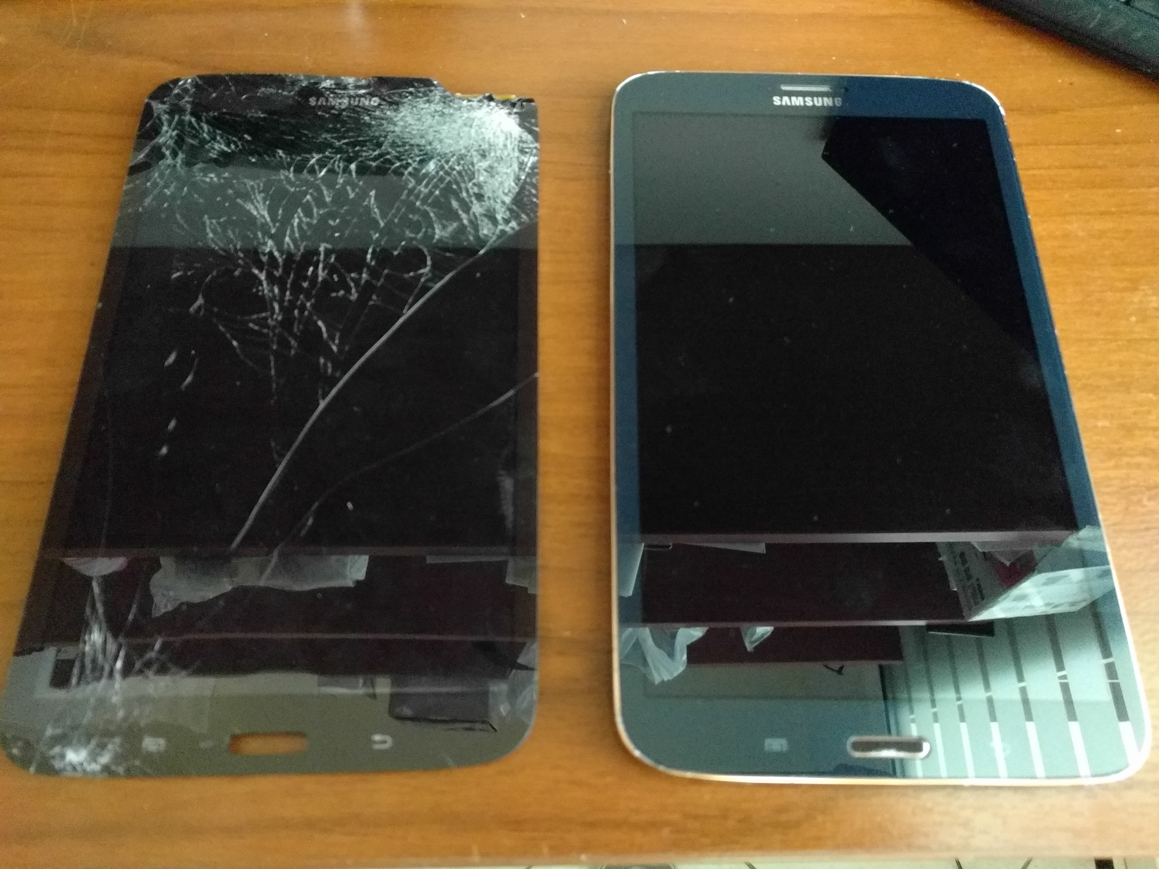 Σπασμένη οθόνη αφής σε tablet Samsung TAB 3G SM-T311 
